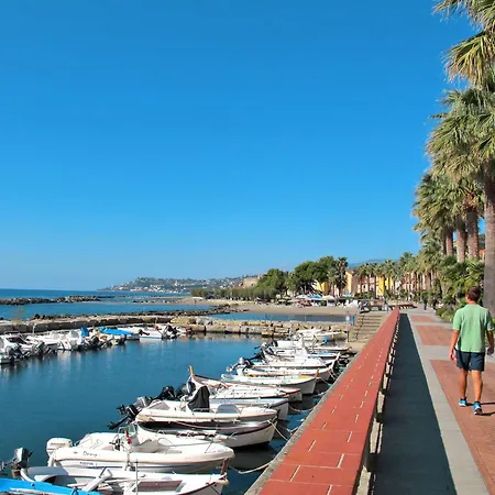 Azzurra By Interhome Riva Ligure