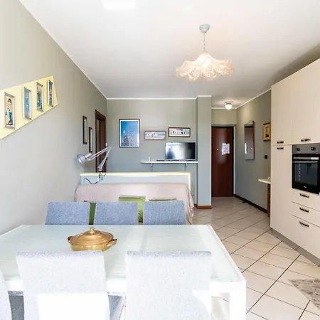 Apartment Azzurra By Interhome Riva Ligure