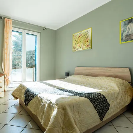 Azzurra By Interhome Lejlighed Riva Ligure